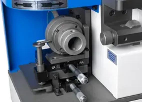 Непрерывный лазерный источник IPG YLR-2000-U-R