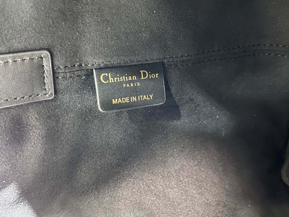Christian Dior Medium Toujours Bag 28 cm