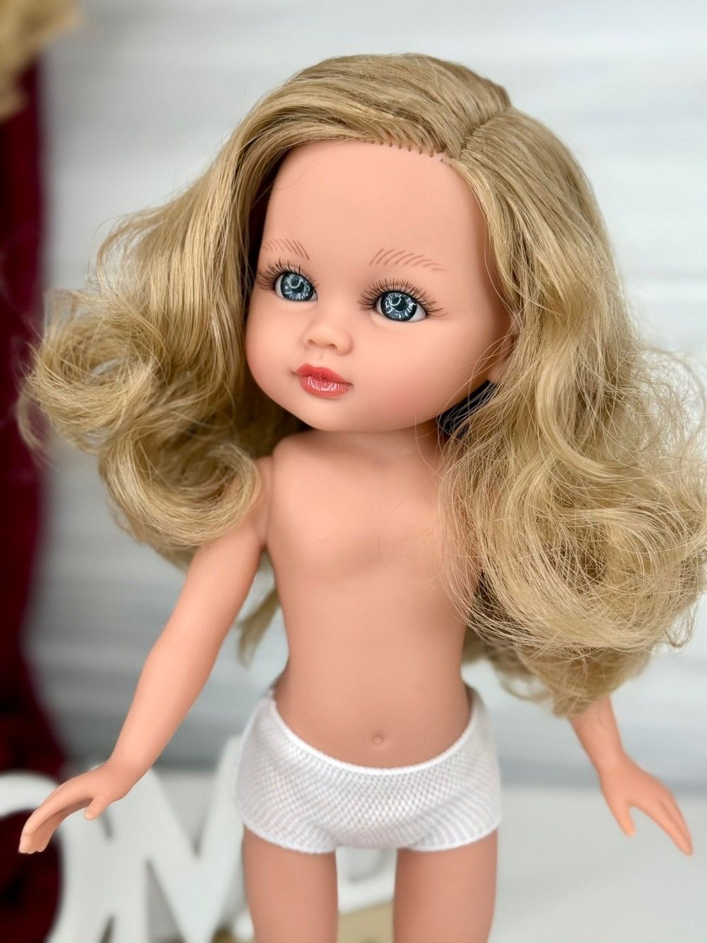 Кукла Manolo Dolls виниловая Sofia 32см без одежды (9203)