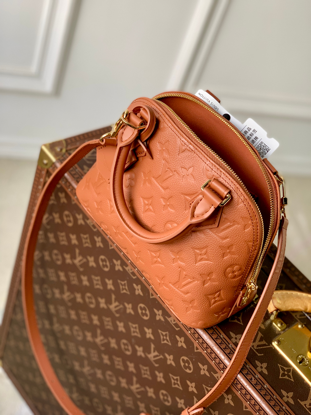 Louis Vuitton Alma BB