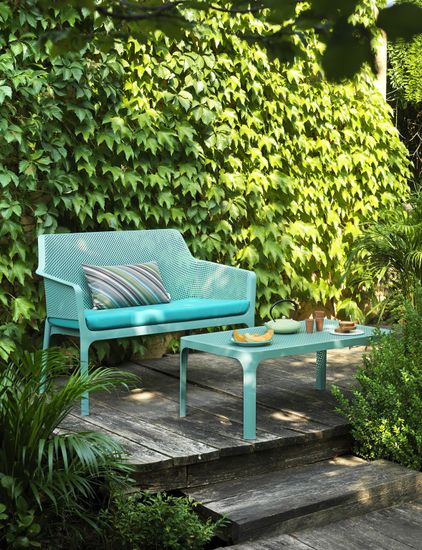 Журнальный столик Net Table 100 пластиковый  зеленый Nardi Италия