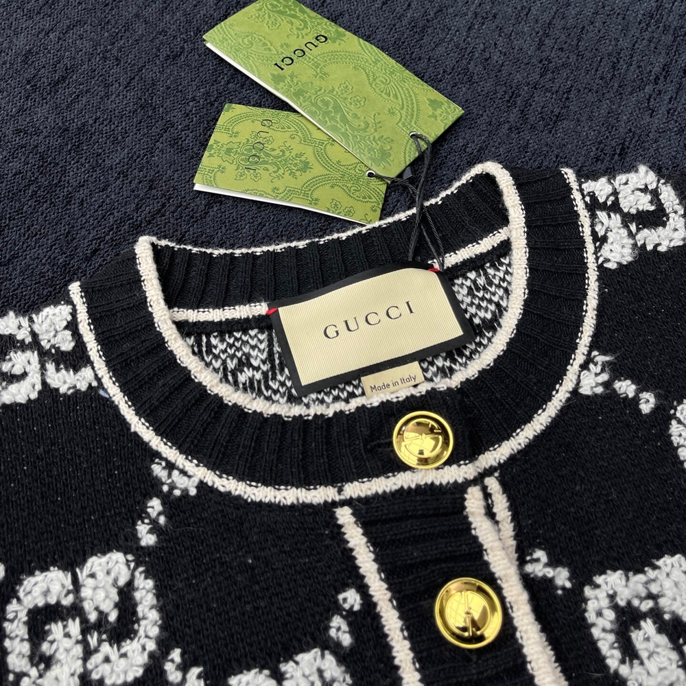 Gucci Sweatshirt