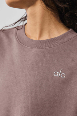 Alo yoga Пуловер с круглым вырезом Accolade, пыльно-розовый