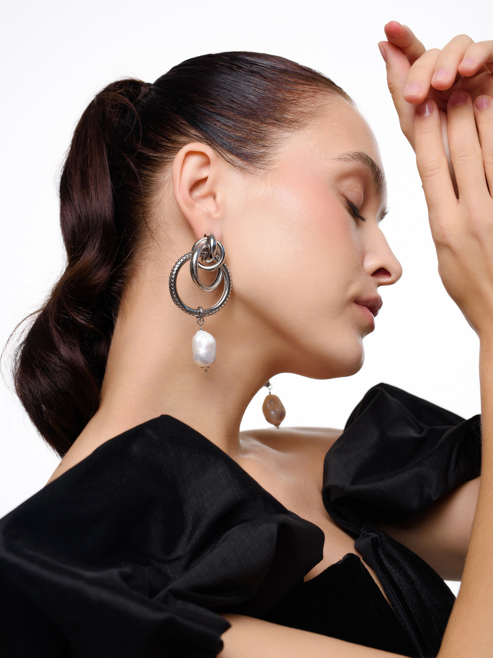 Серьги "Triple pearl ring" Silver