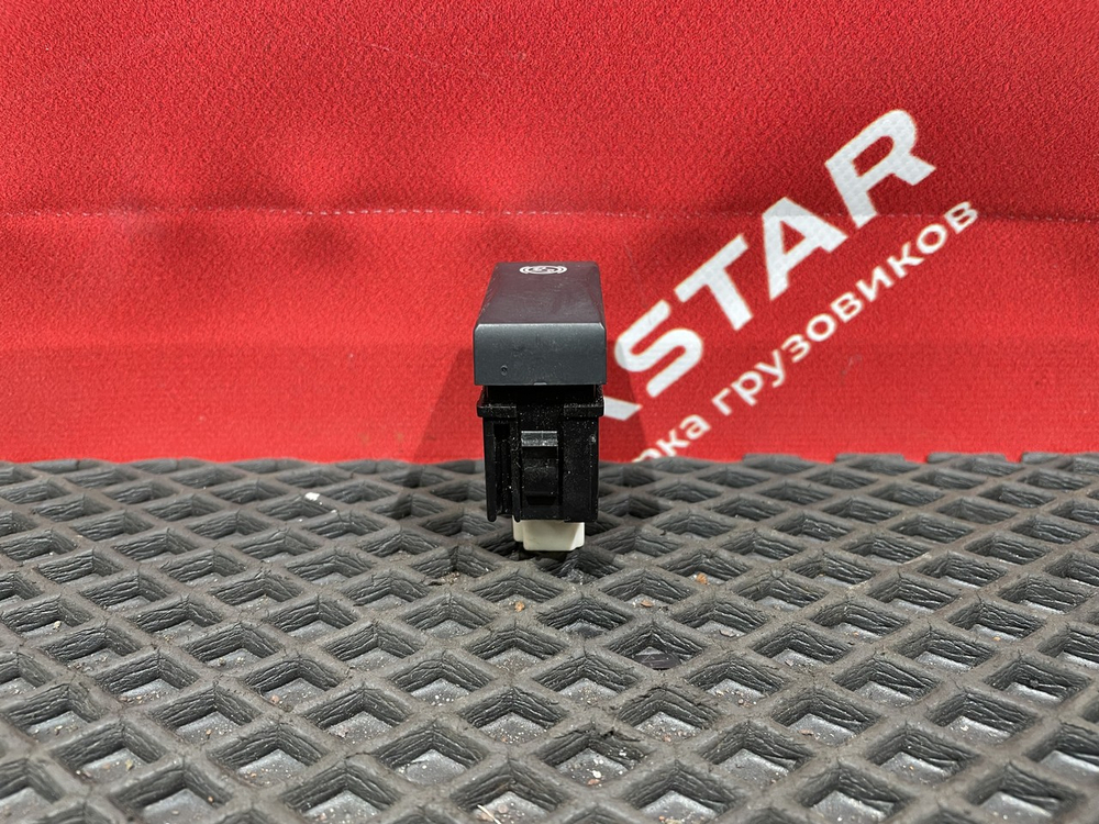 Кнопка помощи подъема в гору