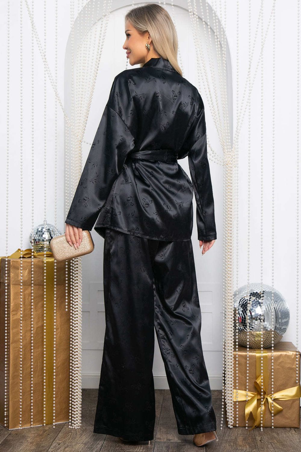 Костюм атласный Сайонара (черный) К14363-14М LT Collection