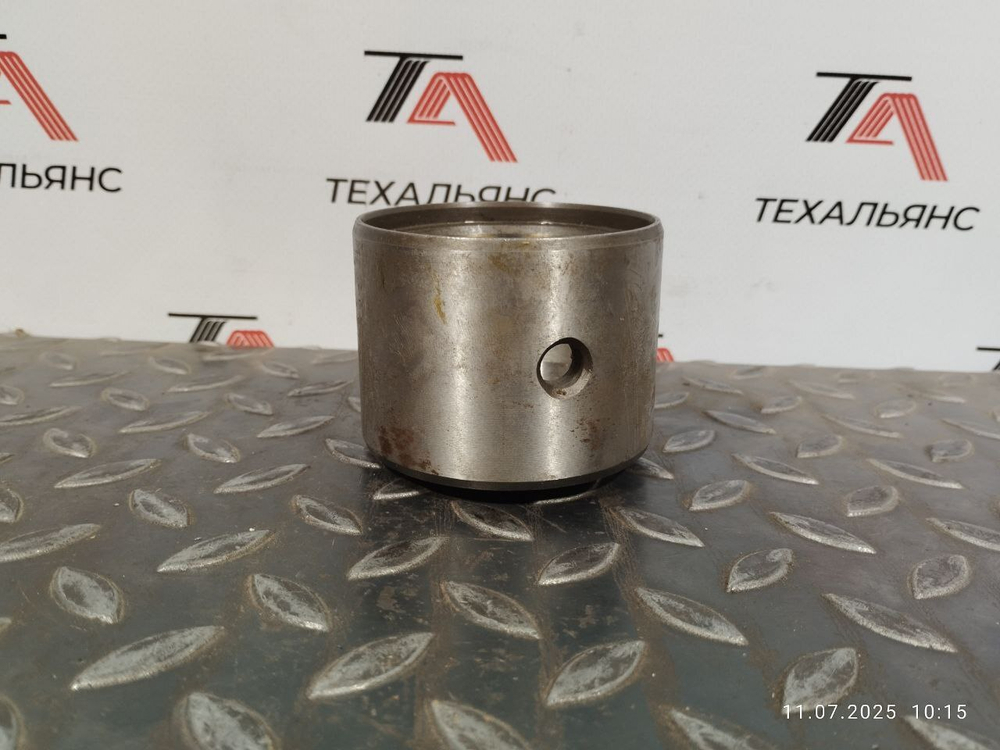 Втулка 144-60-15431