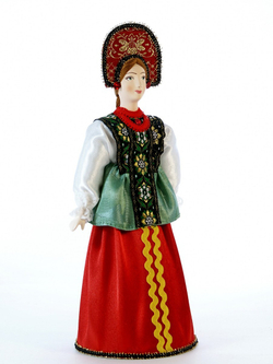 Кукла коллекционная в девичьем праздничном костюме