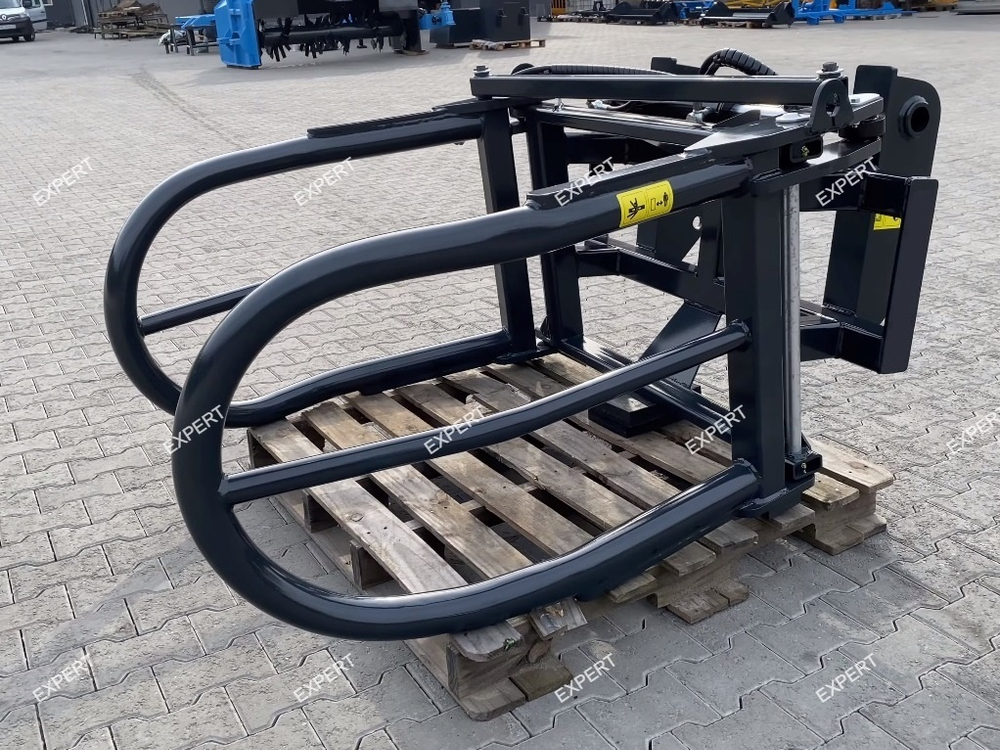 Захват для тюков, рулонов сена на фронтальный погрузчик