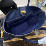 Louis Vuitton On My Side MM