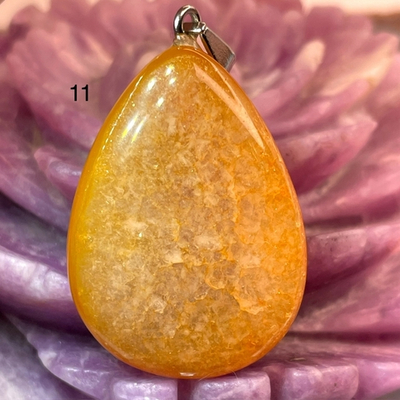 46885 Агат рыжий тон. Кулон капля 35мм