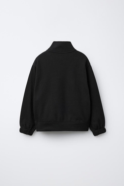 ZARA ТОЛСТОВКА С НАШИВКОЙ, ЧЕРНЫЙ