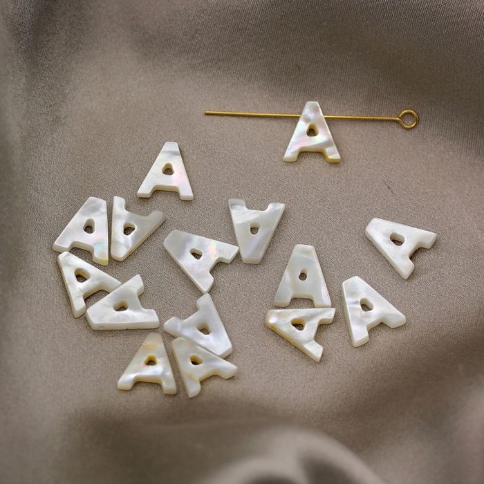 Перламутр. Бусины