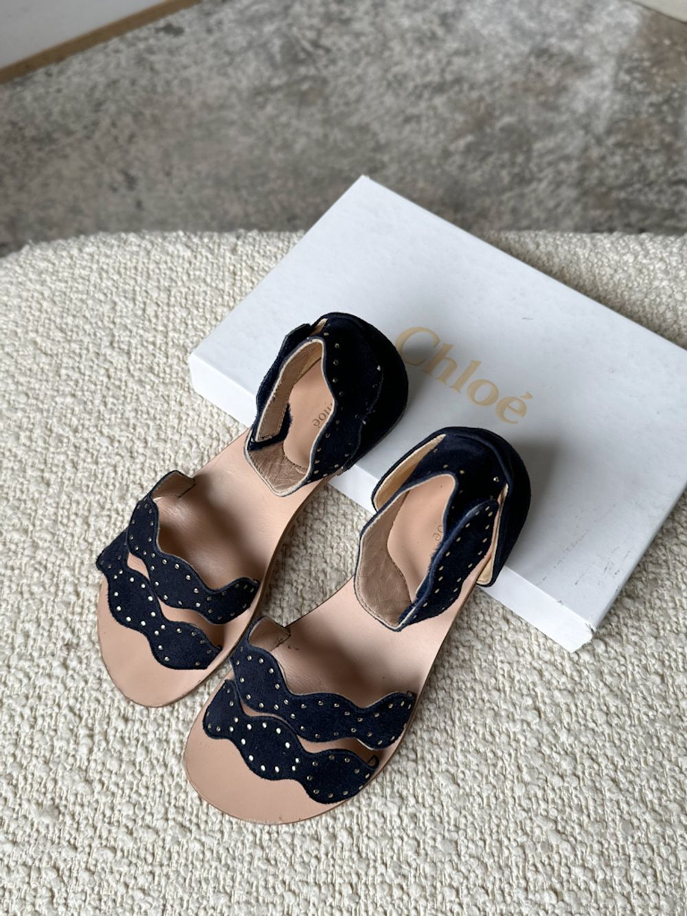 Замшевые босоножки Chloe, 31,5