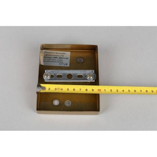 Светильник настенный (Бра) OML-69011-02