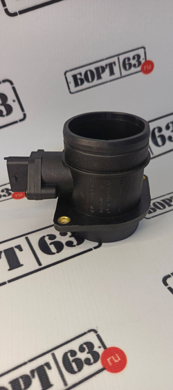 Датчик массового расхода воздуха BOSCH 0280218037