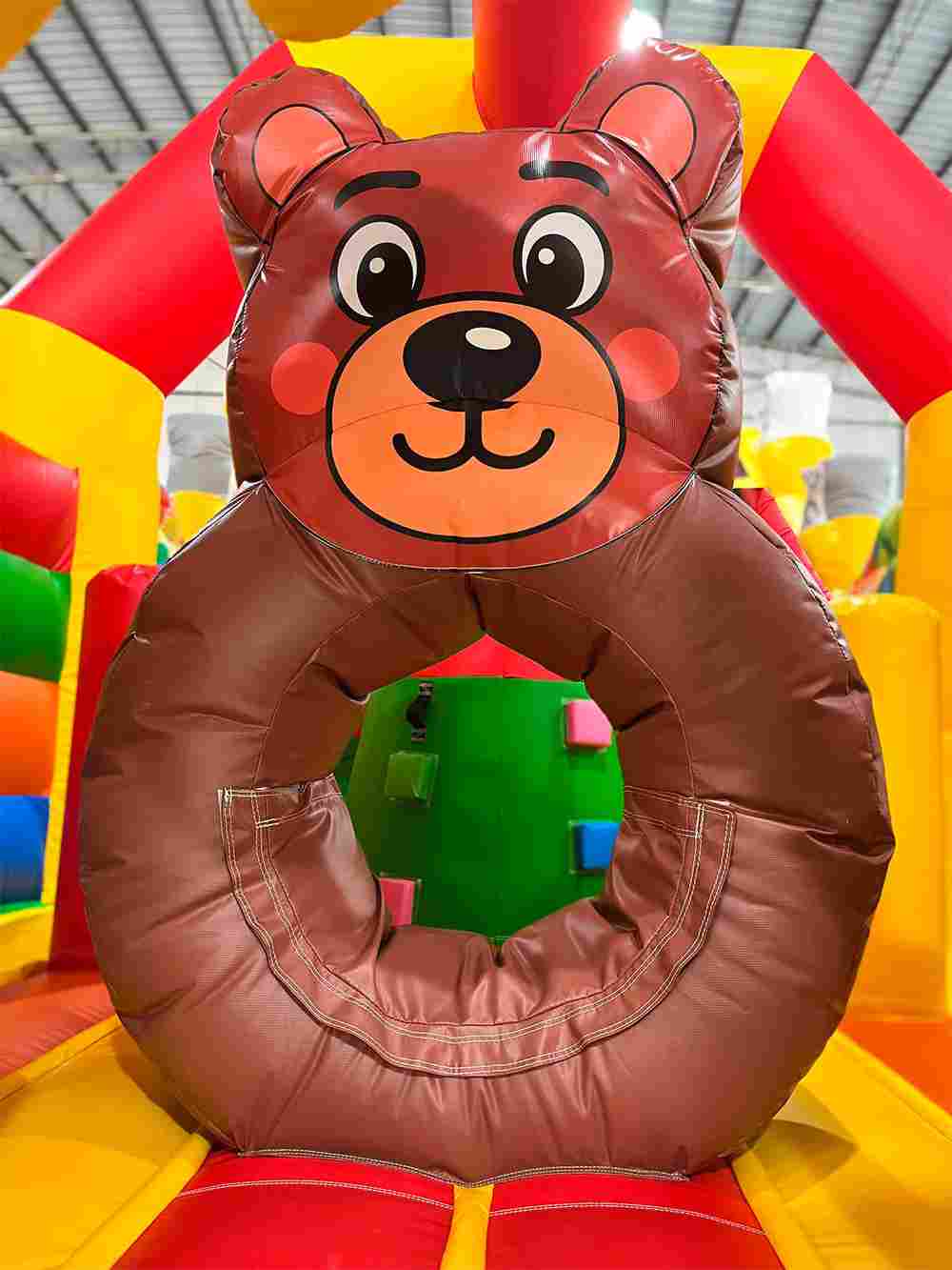 Коммерческий надувной батут «Добрая русская сказка 4», 8*4*5 м