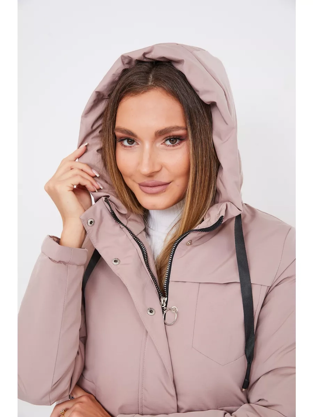 Куртка демисезонная больших размеров с капюшоном