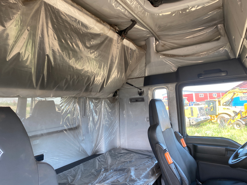 SITRAK C7H 6x4 Седельный тягач ZZ4256V364HE (Дизельный, 12,4 л, 540 л.с., МТ)