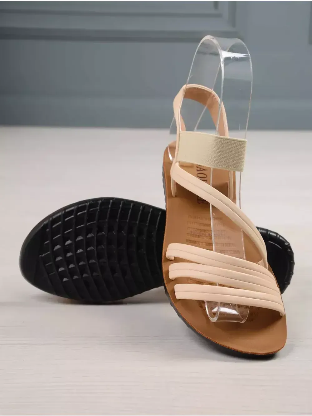 Сандалии летние