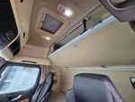 Shacman (Shaanxi) SX* 4x2 Седельный тягач SX4188YY381 (Дизельный, 12,5 л, 473 л.с., АТ)