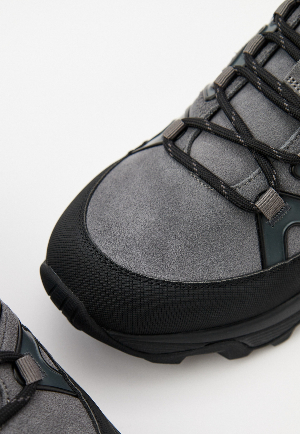 Кроссовки мужские GUESS NOSE