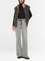 Джинсы из хлопка