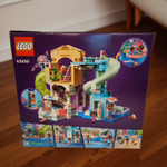 LEGO Friends 42630 «Аквапарк Хартлейк-Сити» — вышка, спуски и спасатели