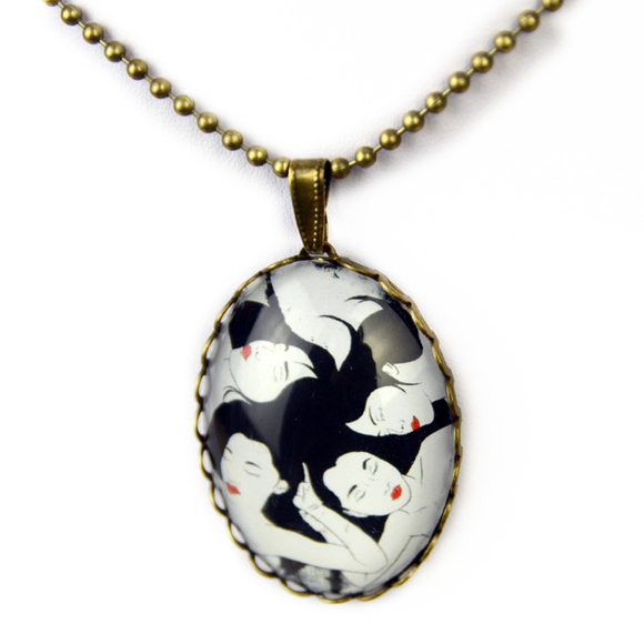 Кулон  "Лица"