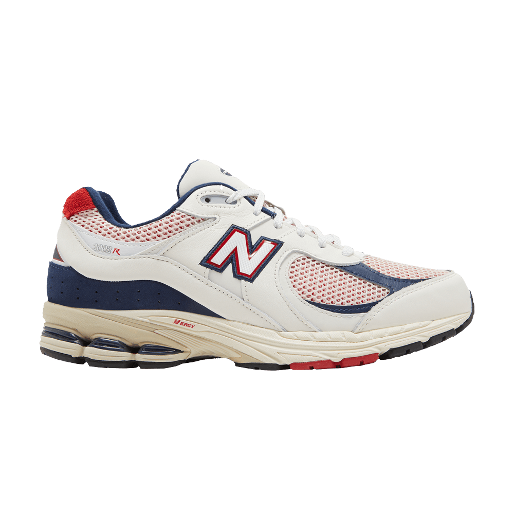 Кроссовки New Balance Nb 2002R Team Red Navy Pouch