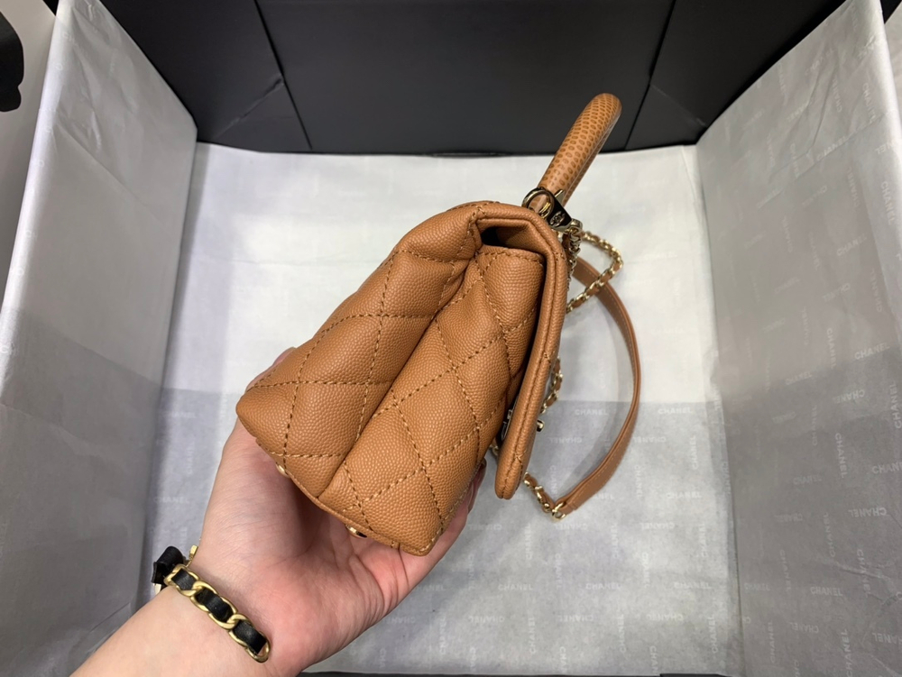 Chane1 Coco Handle Bag 19 cm