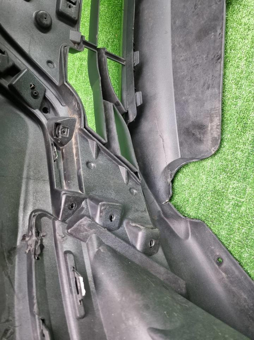 Бампер передний Lada Granta (2018-н.в.)