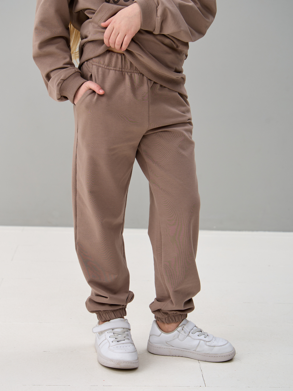 Детский костюм с брюками дКБ-32/кофе