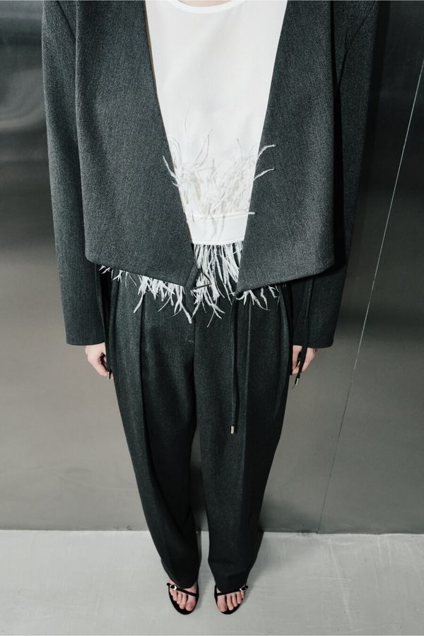 Пояс с перьями