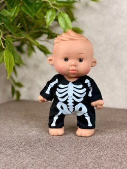 Пупс Marina and Pau 26 cм Nenote Halloween (2924A2)