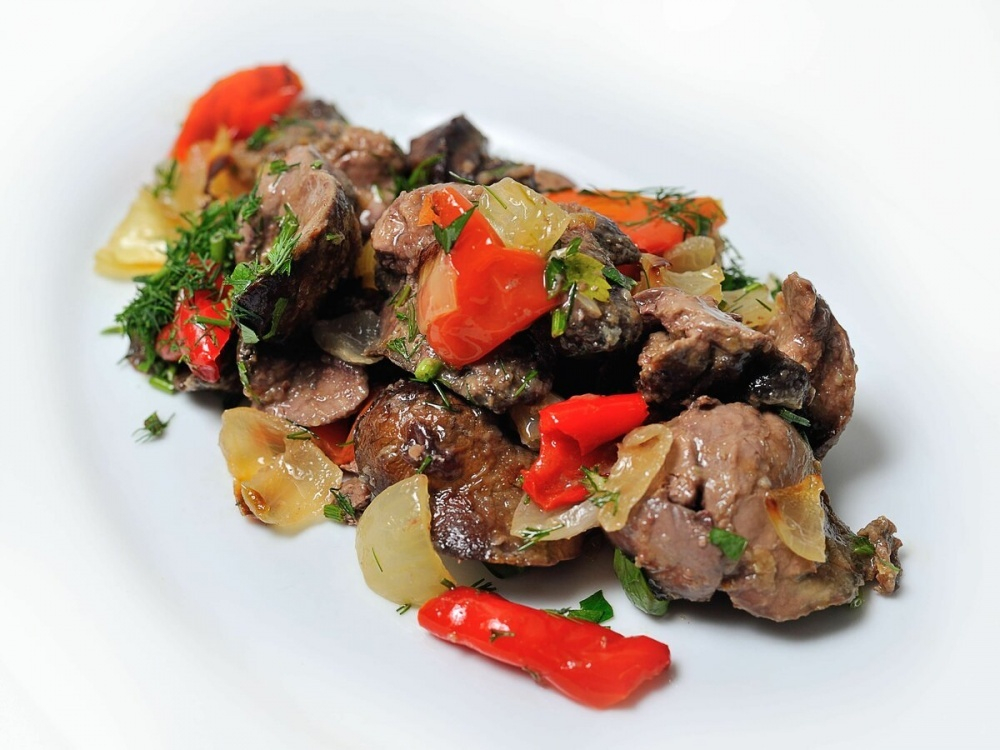 Печень свиная жареная с овощами, 120гр.