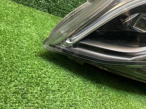 Фара левая Mercedes V W447 (2014-н.в.) LED