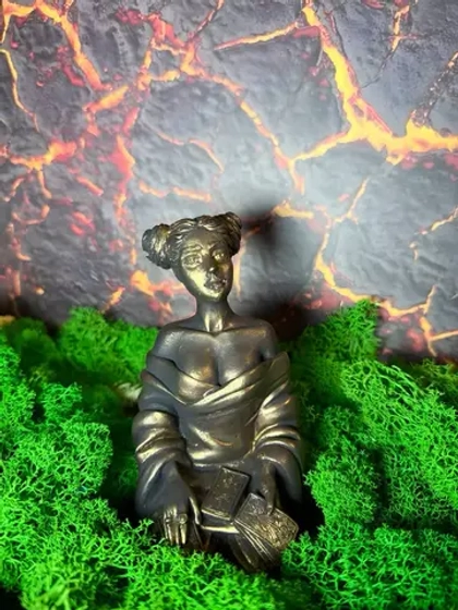 статуэтка Таролог