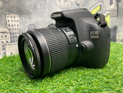 Canon 1200D kit 18-55mm 3.5-5.6 IS II 7.200 кадров