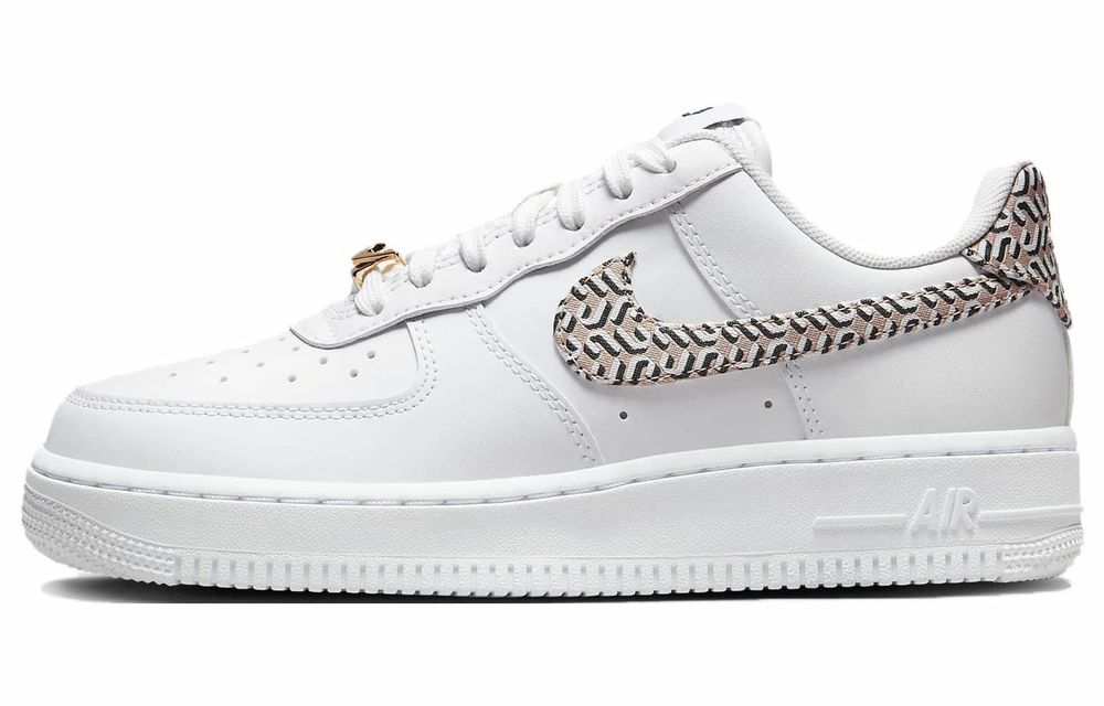 Кроссовки Nike Air Force 1 Low (Женская размерная сетка)