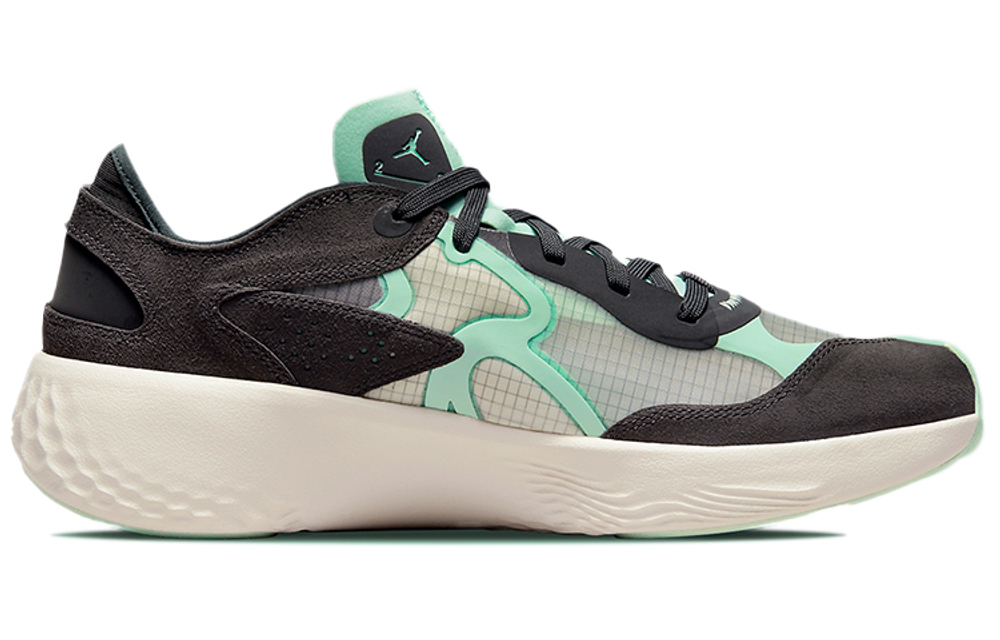 Кроссовки Jordan Delta 3 Low