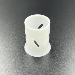 Втулка струбцины пластиковая Yamaha 25-90 (Omax)