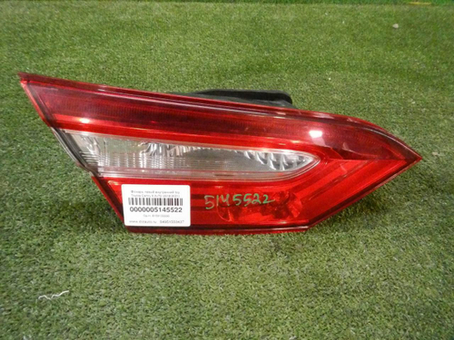 Фонарь левый внутр Toyota Camry XV70 17-нв галоген