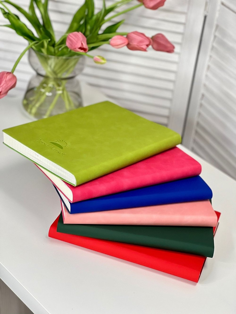 Блокнот А4 200л. (400страниц) в клетку без рамки Темно зеленый (К44-515КБР)