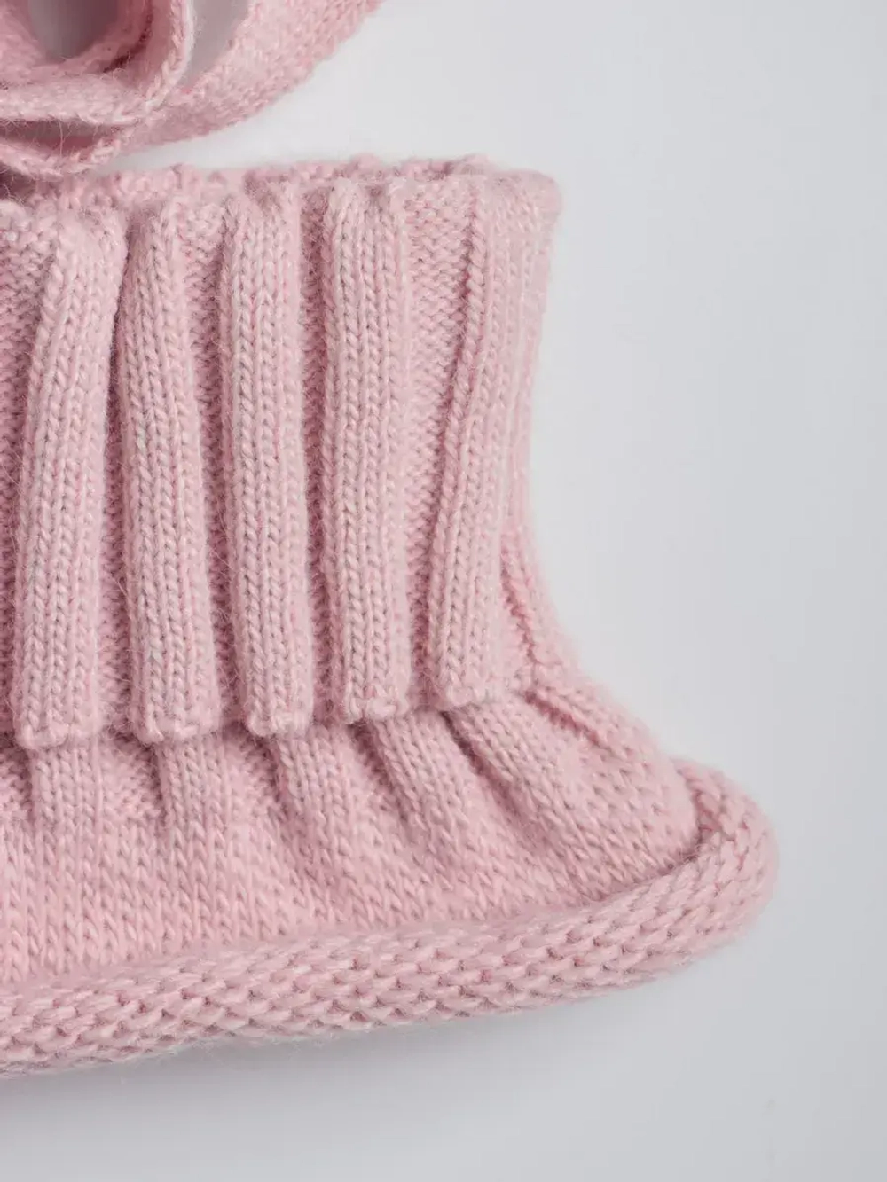 Зимняя шапка для девочки и снуд