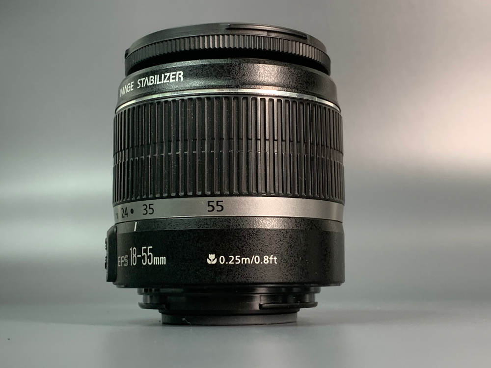 Canon 600D Kit 18-55mm 3.5-5.6 IS STM 24.900 кадров.