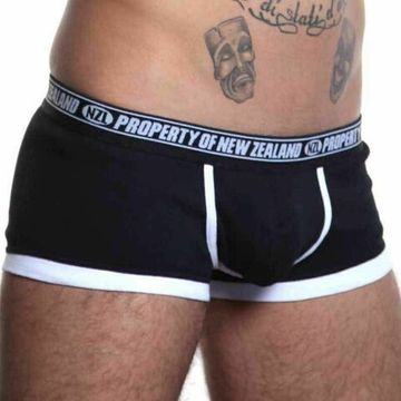 Мужские трусы хипсы черные Aussiebum Patriot Property of New Zealand AB00152