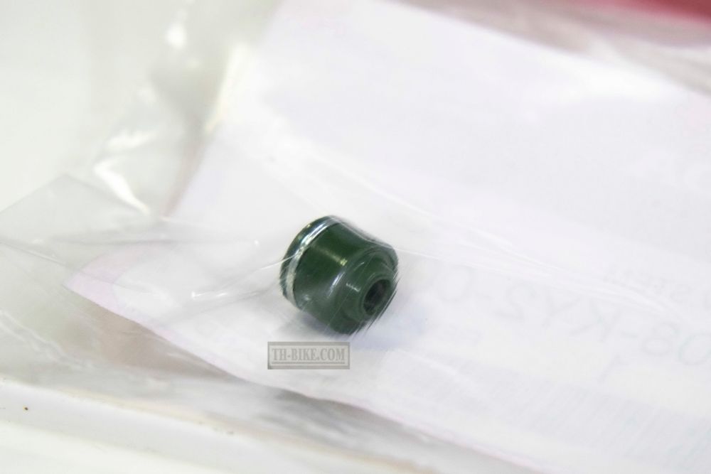 12209-GB4-681 (12209-GB4-682). SEAL, VALVE STEM (NOK)