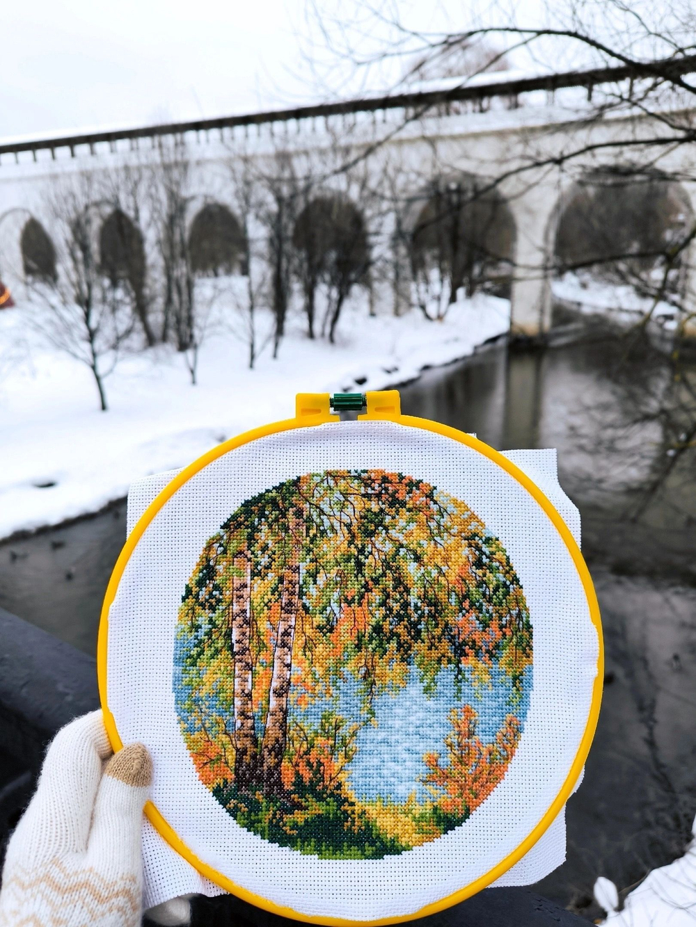 Набор для вышивания крестом "На реке.Осень"