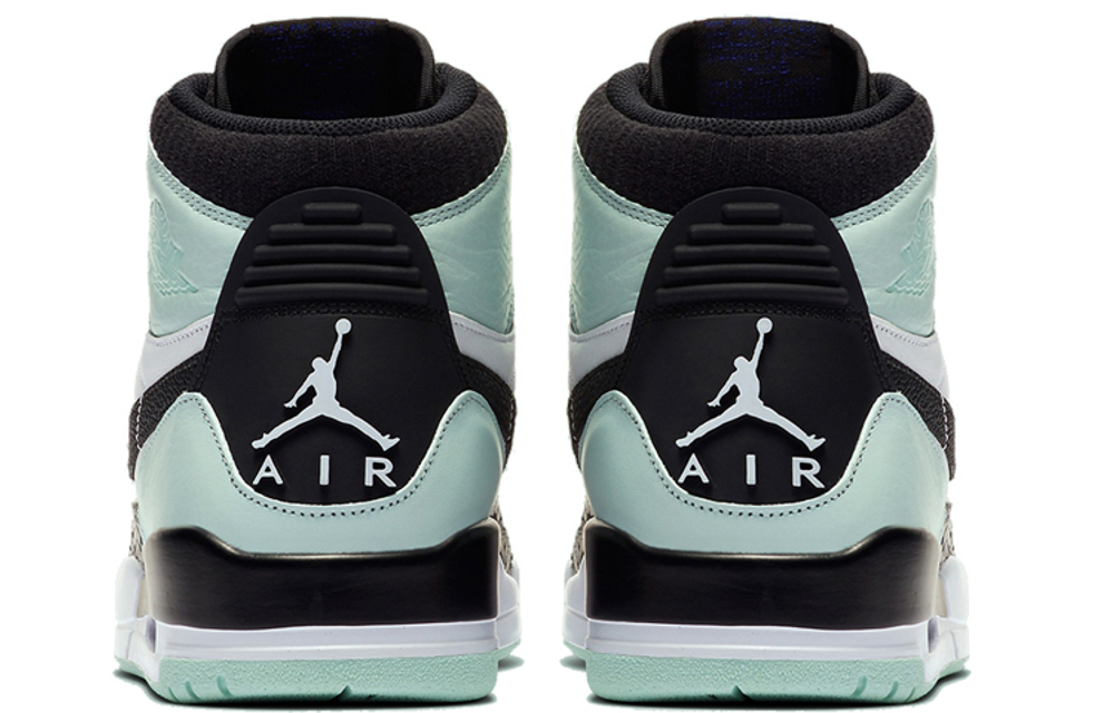 Кроссовки Jordan Legacy 312 Utilizes The Familiar Igloo From Art Basel